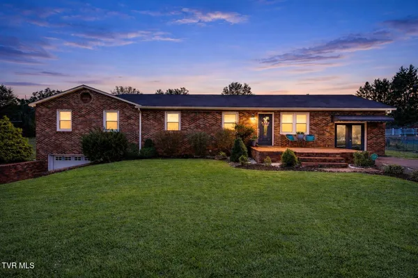$574,000 | 500 Sunnyvale Drive, Johnson City, TN 37601