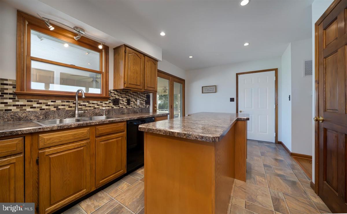 2605 Poffenberger Road Jefferson, MD 21755 - Photo 31 of 93 Gallery Image 31