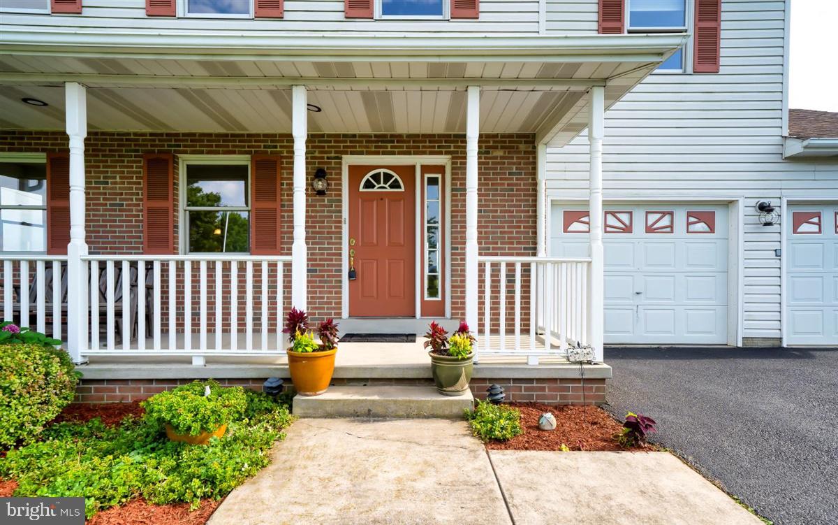 2605 Poffenberger Road Jefferson, MD 21755 - Photo 9 of 93 Gallery Image 9