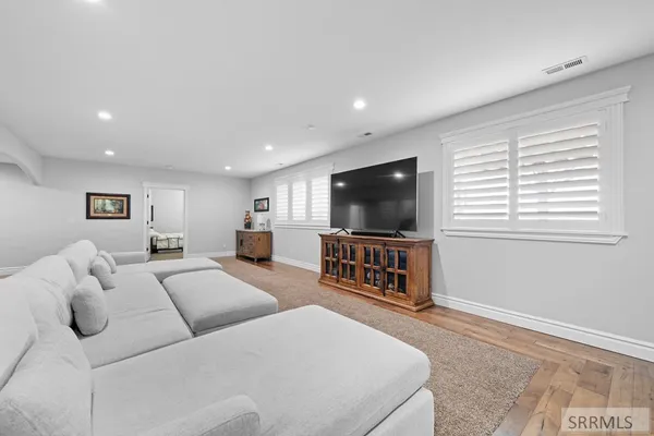 $1,850,000 | 1171 North 1000 East, Shelley, ID 83274