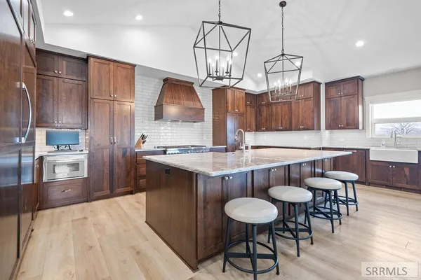 $1,850,000 | 1171 North 1000 East, Shelley, ID 83274