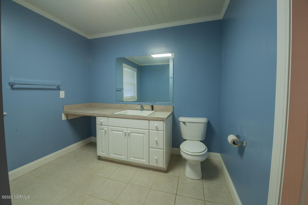 1704 Greenbriar Road Kinston, NC 28501 - Photo 30 of 43 Int (27)