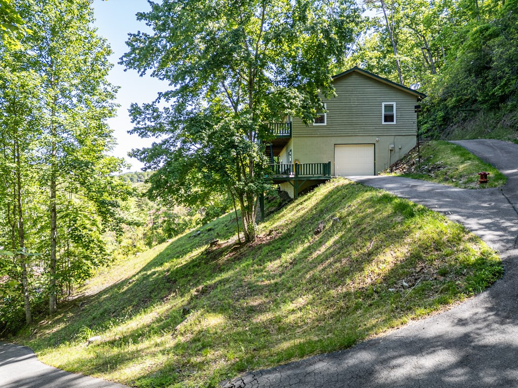 81 Trinity Drive Murphy, NC 28906 - Photo 36 of 46