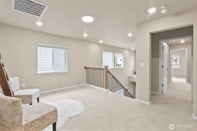 $950,000 | 906 121st Avenue Southeast, Lake Stevens, WA 98258