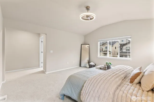 $950,000 | 906 121st Avenue Southeast, Lake Stevens, WA 98258