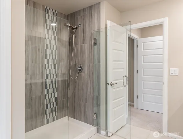 $950,000 | 906 121st Avenue Southeast, Lake Stevens, WA 98258