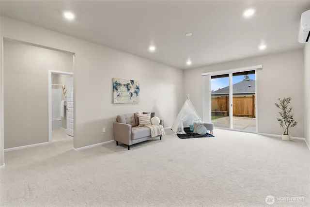 $950,000 | 906 121st Avenue Southeast, Lake Stevens, WA 98258