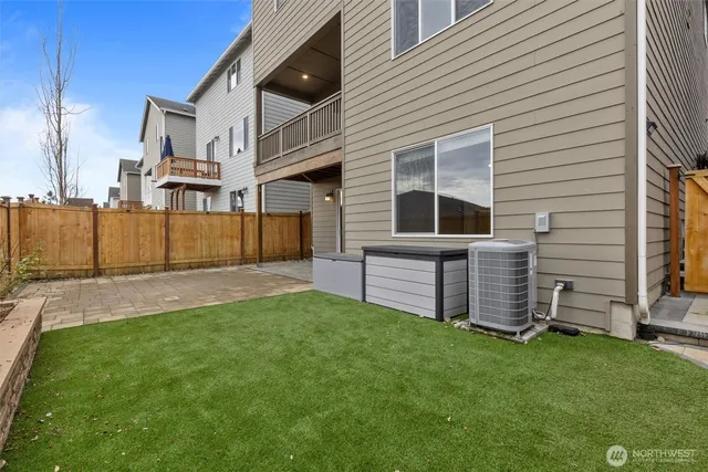 $950,000 | 906 121st Avenue Southeast, Lake Stevens, WA 98258