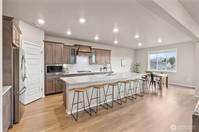 $950,000 | 906 121st Avenue Southeast, Lake Stevens, WA 98258