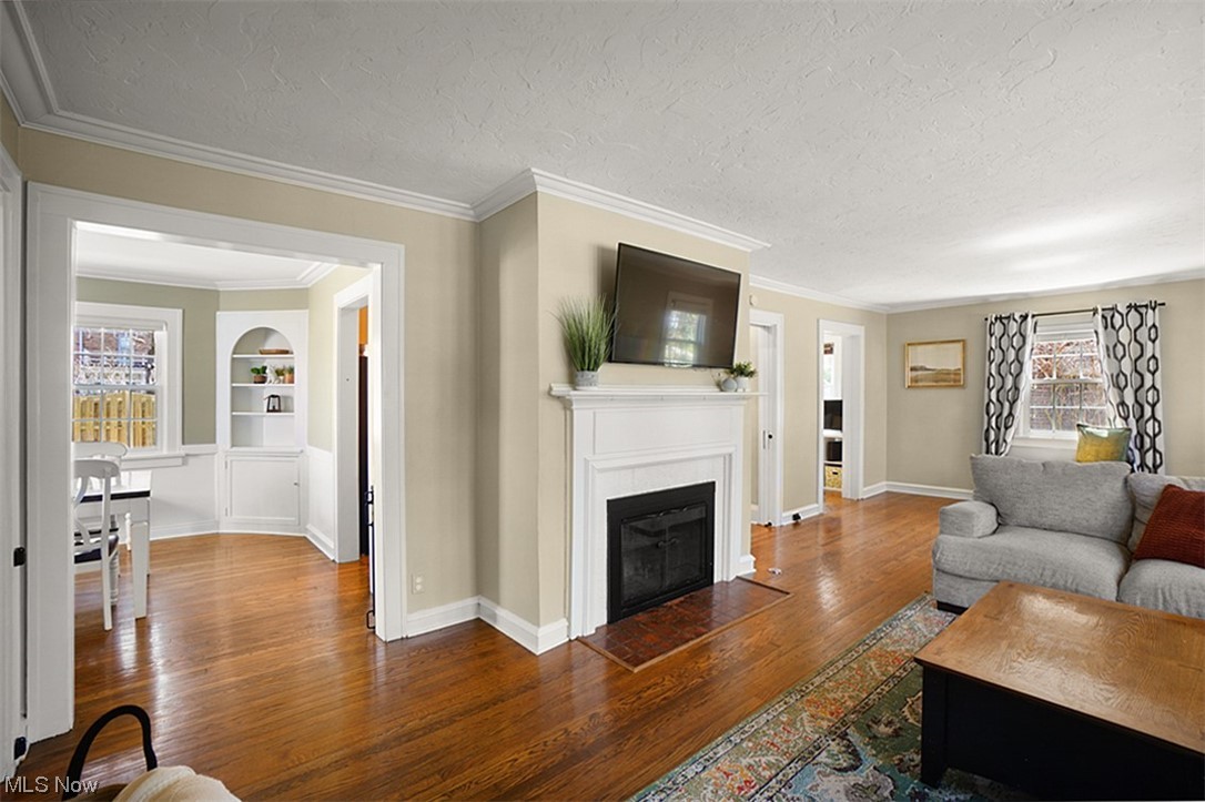 3627 Sutherland Road Beachwood, OH 44122 - Photo 9 of 28 Gallery Image 9