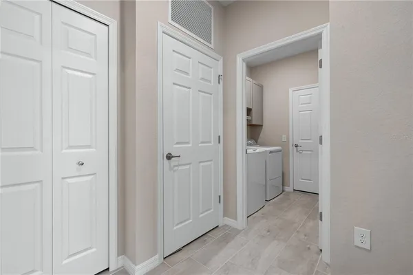 $440,000 | 12379 Amica Loop, Venice, FL 34293