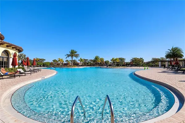 $440,000 | 12379 Amica Loop, Venice, FL 34293
