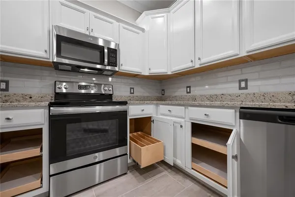 $440,000 | 12379 Amica Loop, Venice, FL 34293