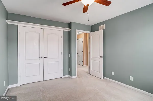 $3,250 | 20927 Trinity Square, Sterling, VA 20165