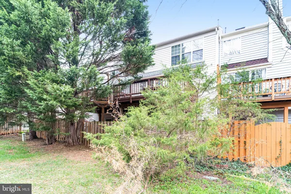 $3,250 | 20927 Trinity Square, Sterling, VA 20165