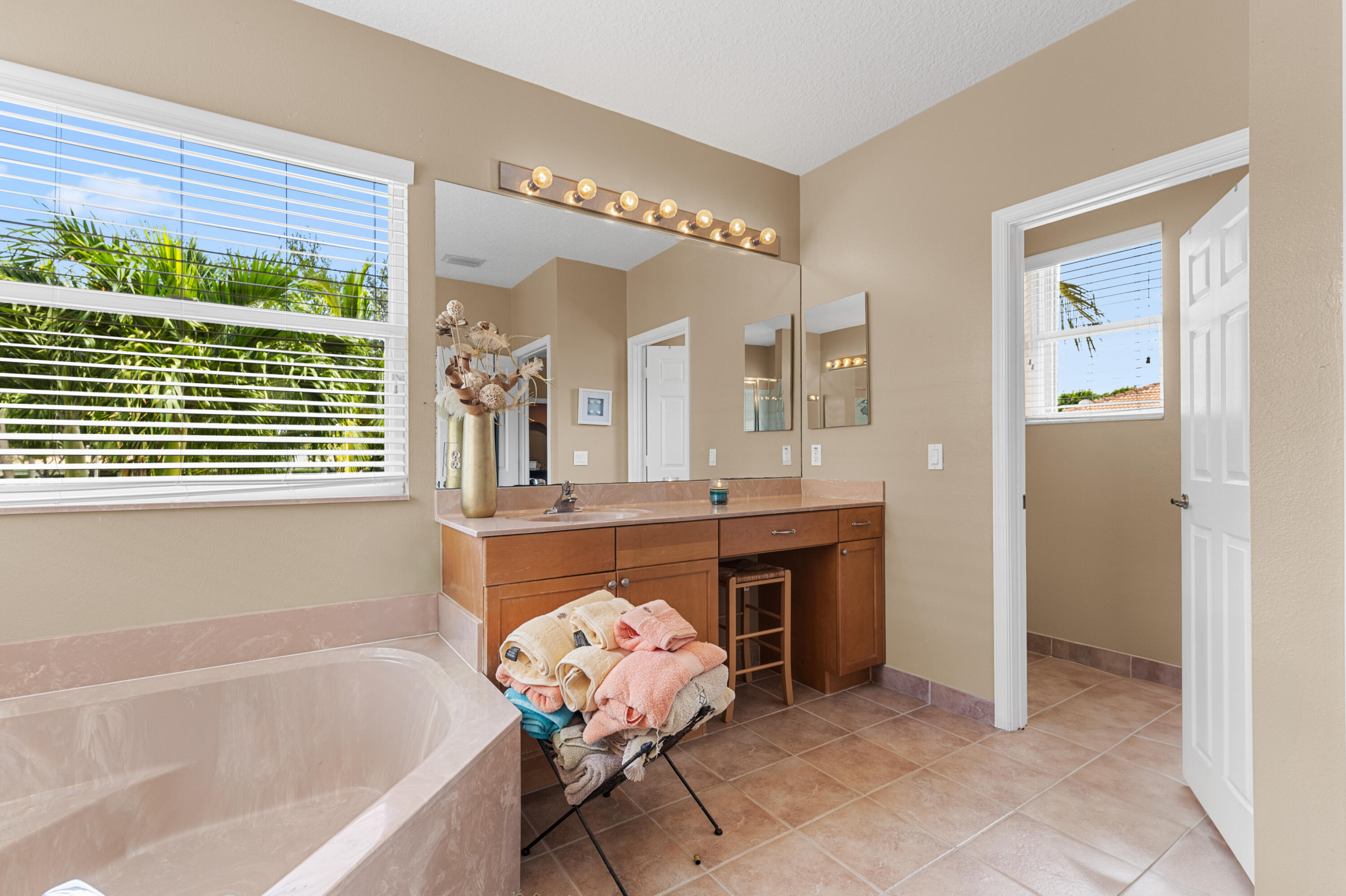 11091 Laurel Walk Road Wellington, FL 33449 - Photo 34 of 62 R6II6210