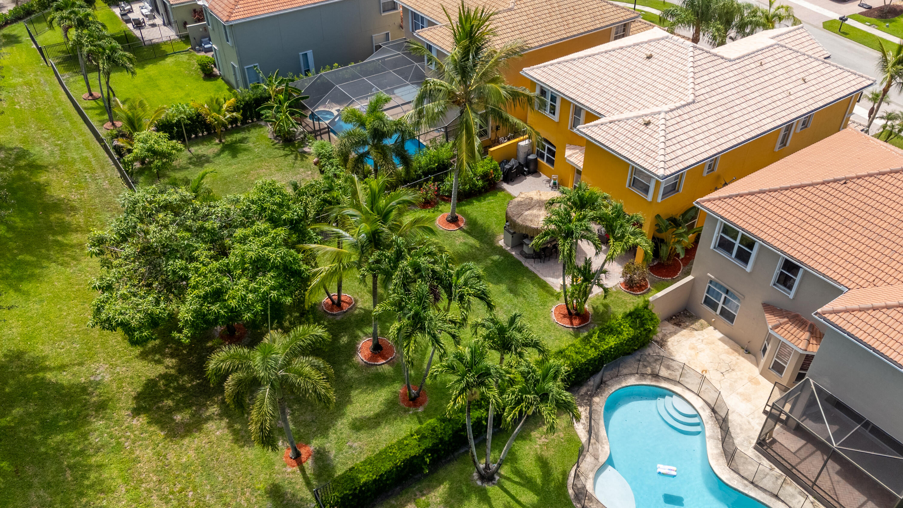 11091 Laurel Walk Road Wellington, FL 33449 - Photo 6 of 62 dji_fly_20250701_113430_0246_17514589037
