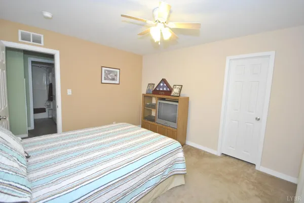 $290,000 | 2453 Easome Road, Hurt, VA 24563