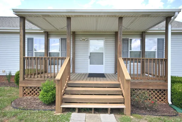$290,000 | 2453 Easome Road, Hurt, VA 24563