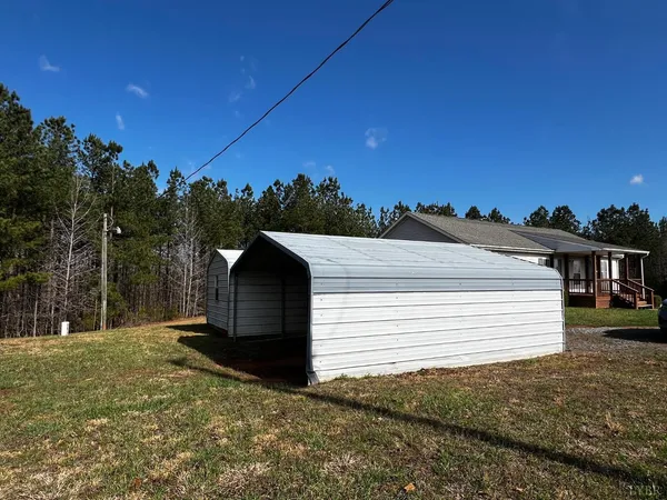$290,000 | 2453 Easome Road, Hurt, VA 24563