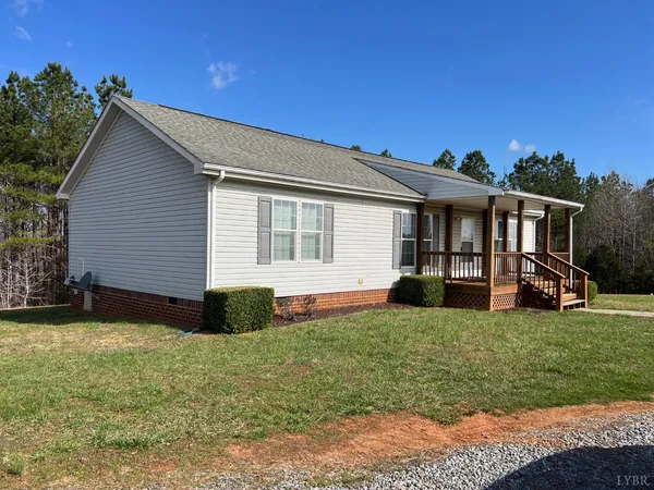 $290,000 | 2453 Easome Road, Hurt, VA 24563