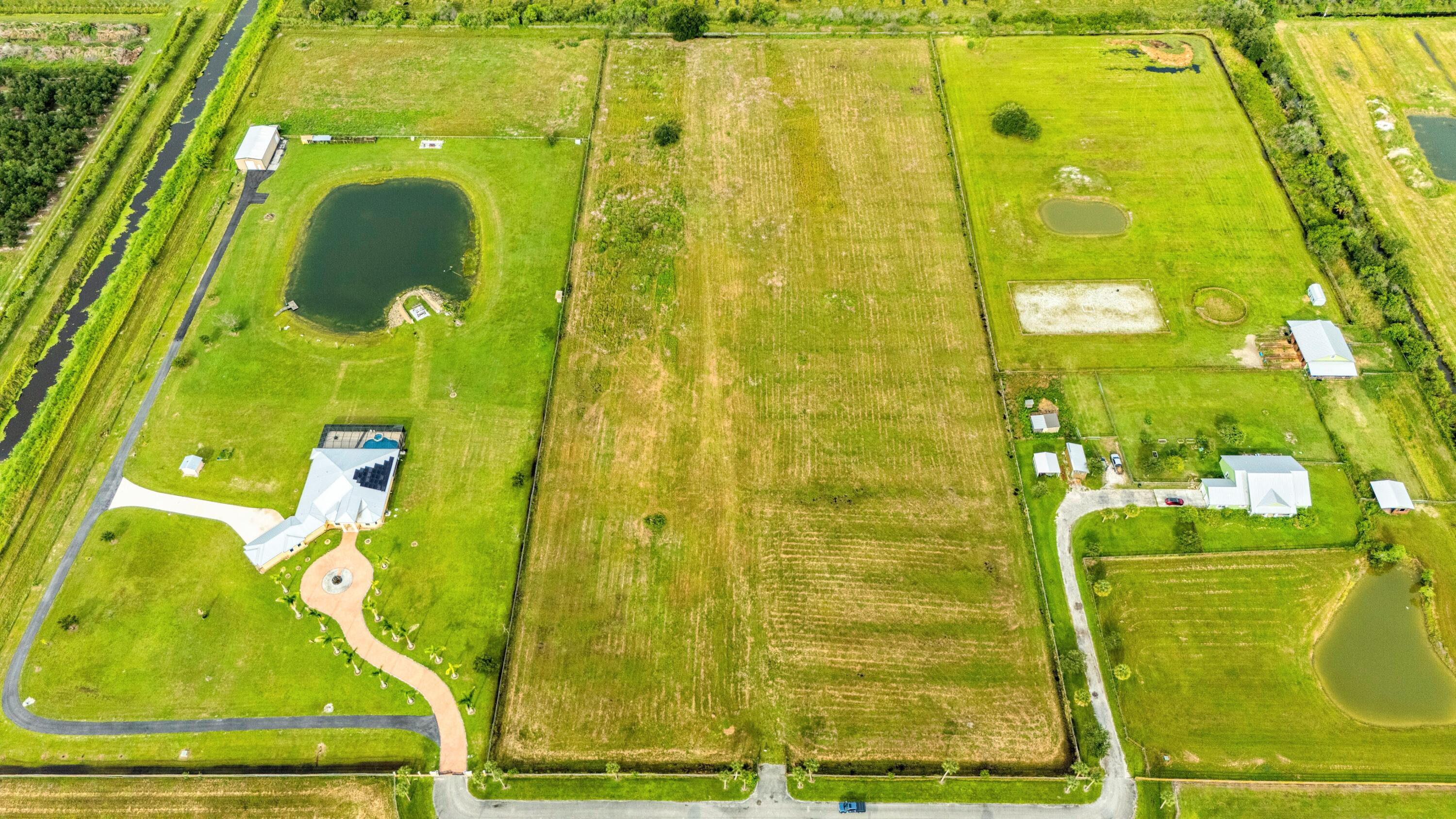 10 Acres Fenced