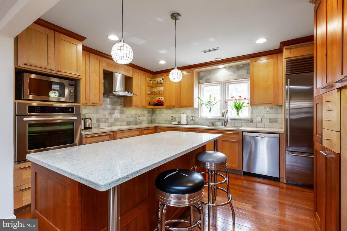 6744 Hillandale Road, Unit 4 Chevy Chase, MD 20815 - Photo 14 of 42 Gallery Image 14