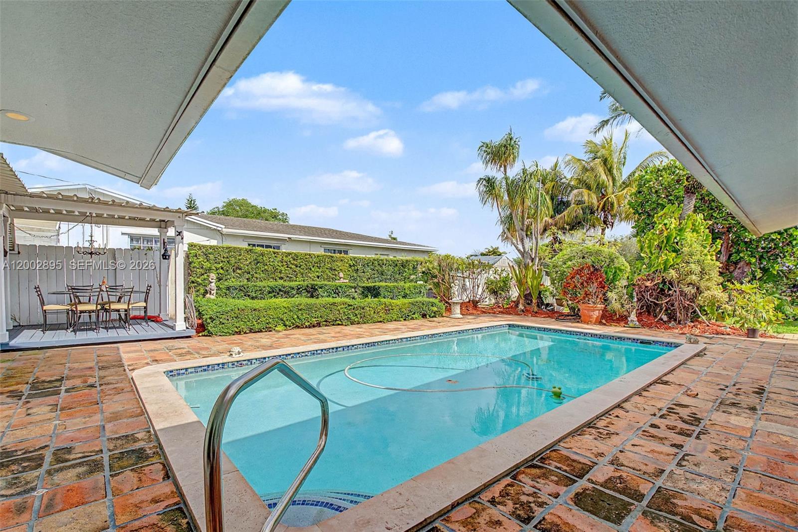 10841 Southwest 68th Drive Miami, FL 33173 - Photo 20 of 24