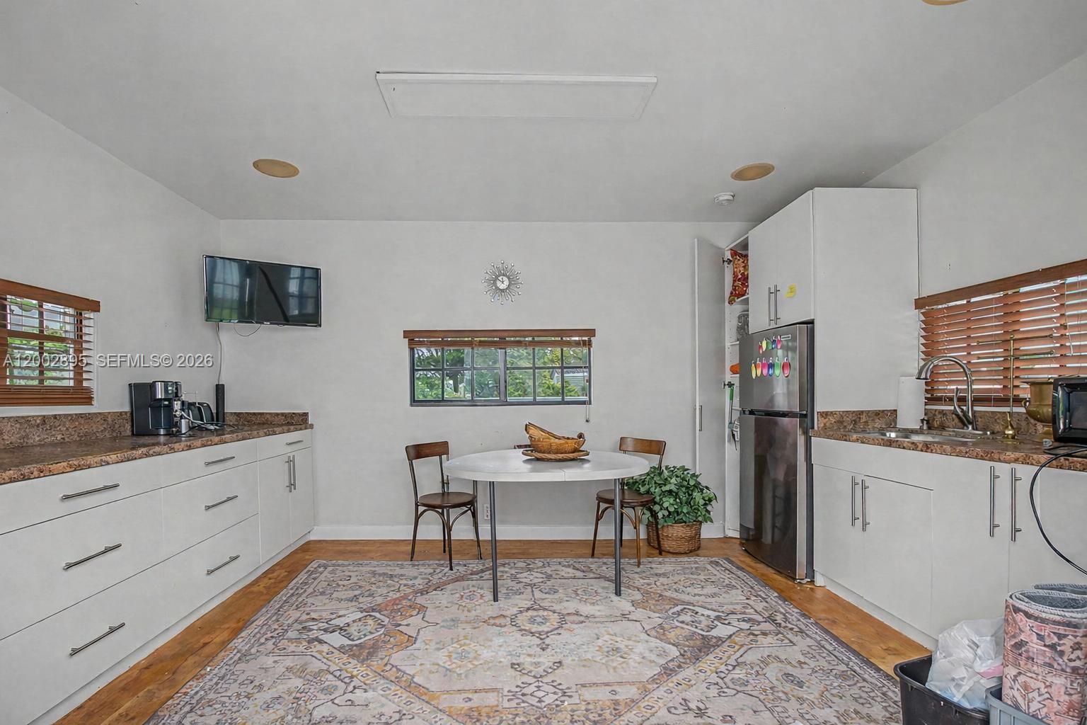 10841 Southwest 68th Drive Miami, FL 33173 - Photo 23 of 24