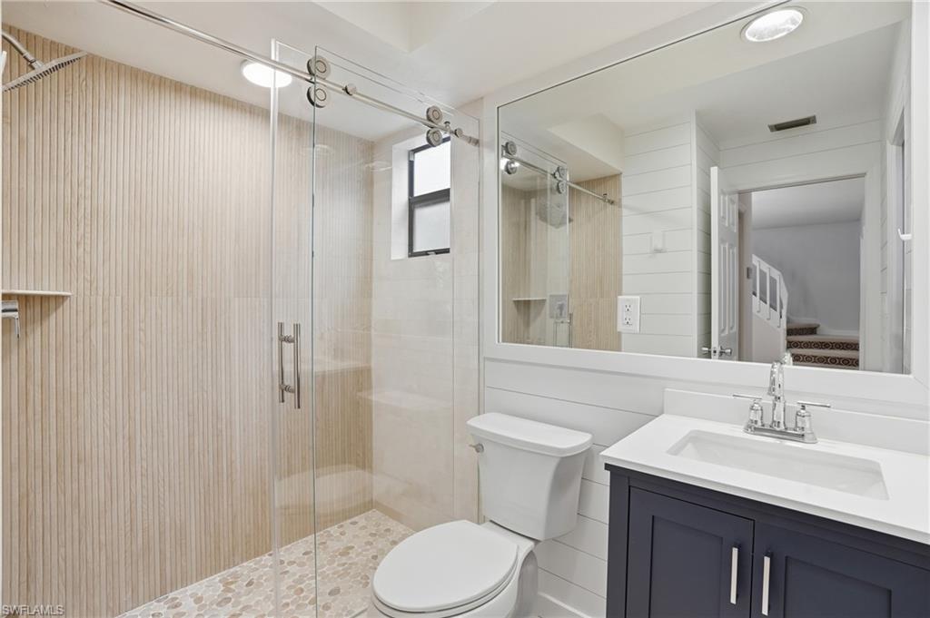 1245 Solana Road Naples, FL 34103 - Photo 13 of 22