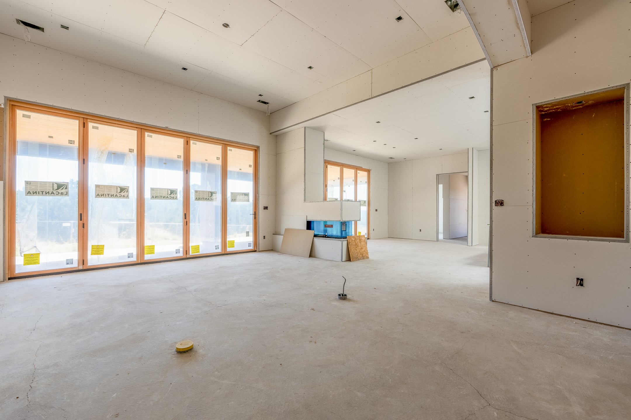 26 Sierra Rosa Loop Santa Fe, NM 87506 - Photo 4 of 25 Open living/dining/kitchen design