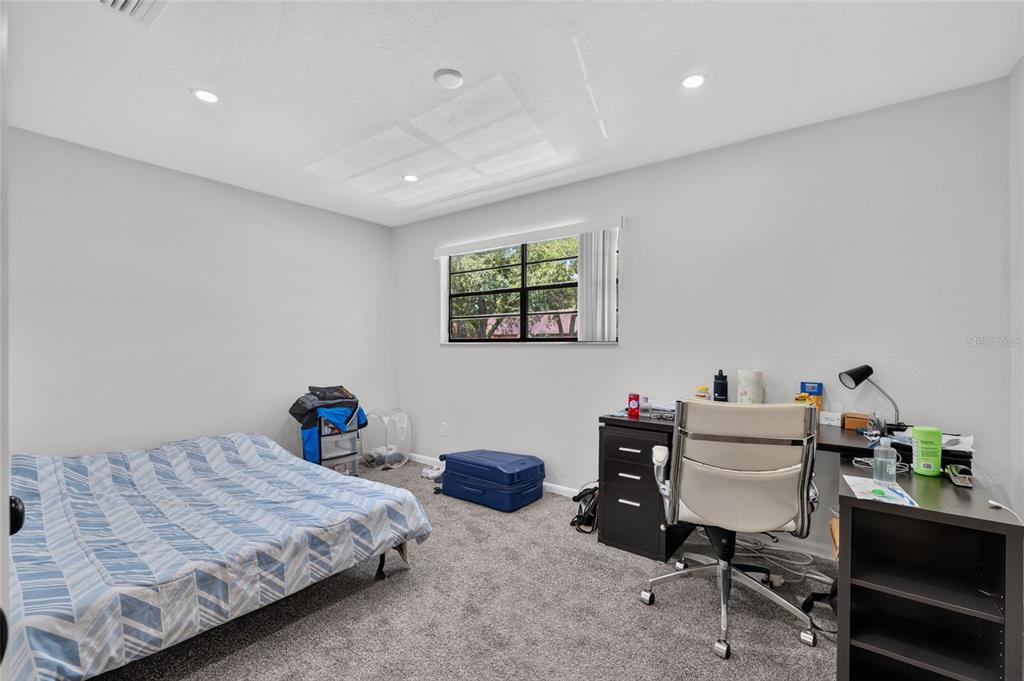 4123 Southwest 15 Place, Unit 2 Gainesville, FL 32607 - Photo 12 of 39 Gallery Image 12