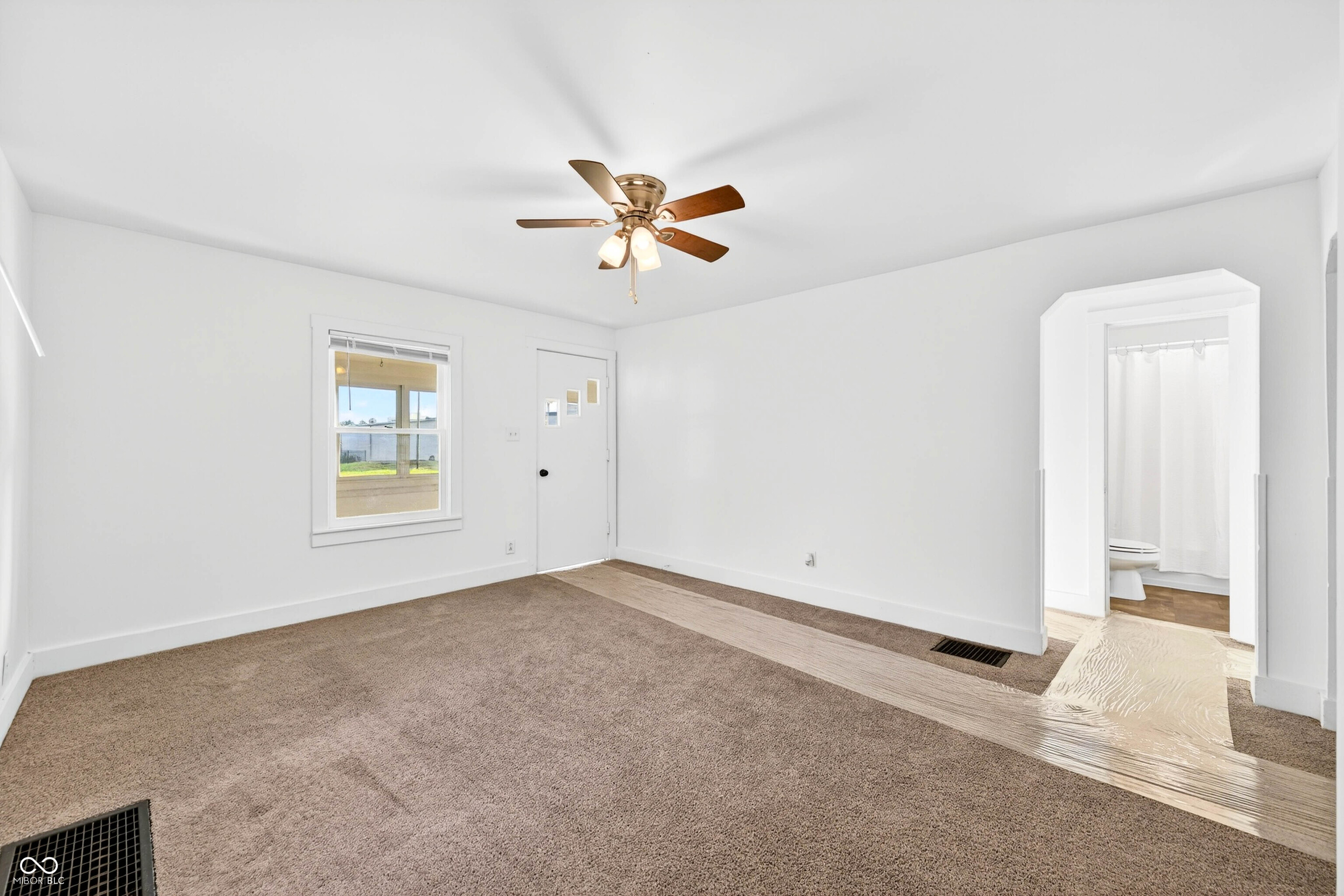 2212 Mapleton Court Columbus, IN 47201 - Photo 12 of 38