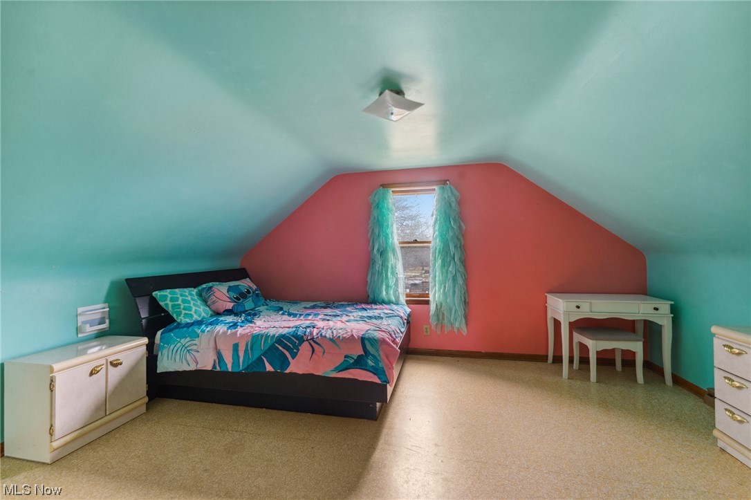 1470 Collar Price Road Hubbard, OH 44425 - Photo 16 of 23 Carpeted bedroom with vaulted ceiling