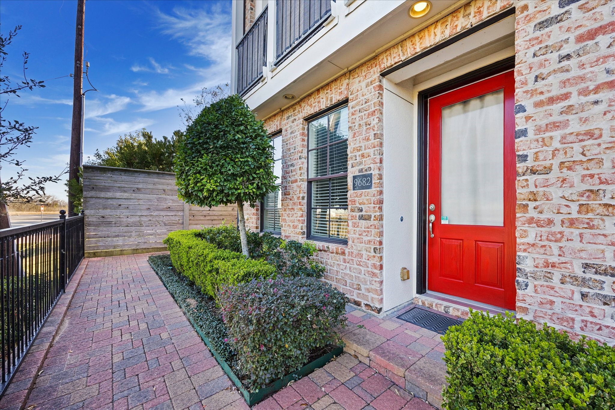 9682 Knight Road Houston, TX 77045 - Photo 15 of 19