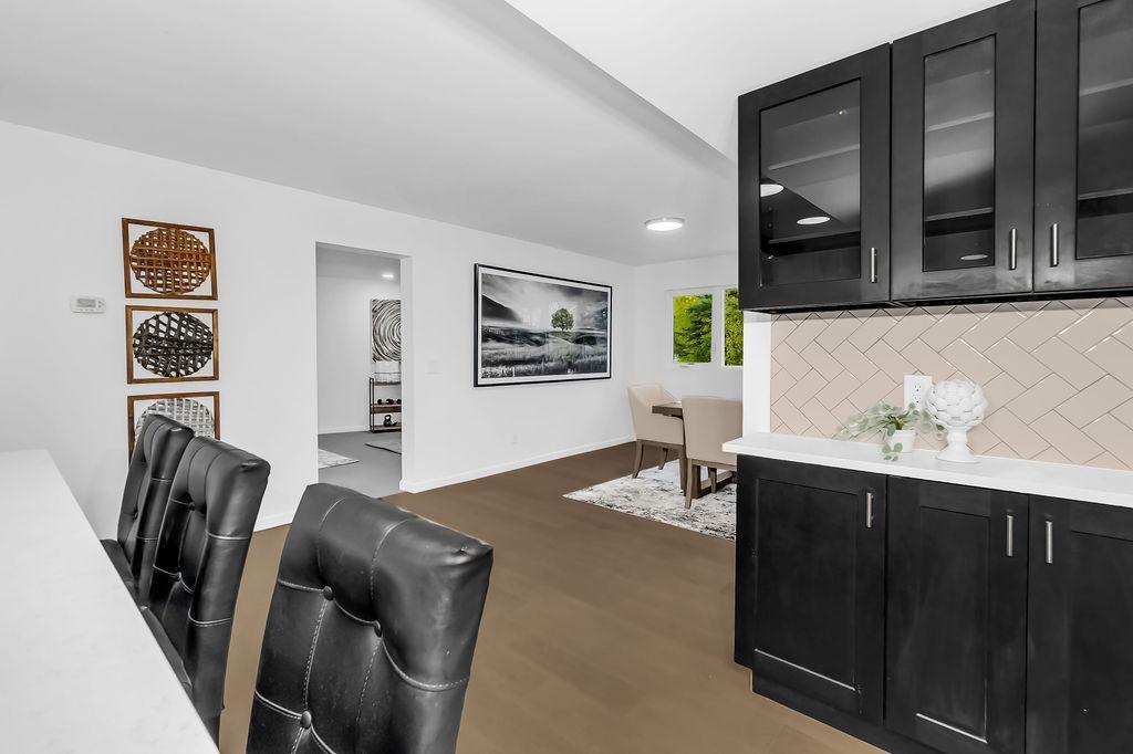 5111 Colonial Drive Golden Valley, MN 55416 - Photo 4 of 22