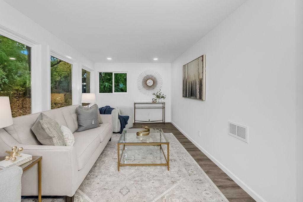 5111 Colonial Drive Golden Valley, MN 55416 - Photo 10 of 22