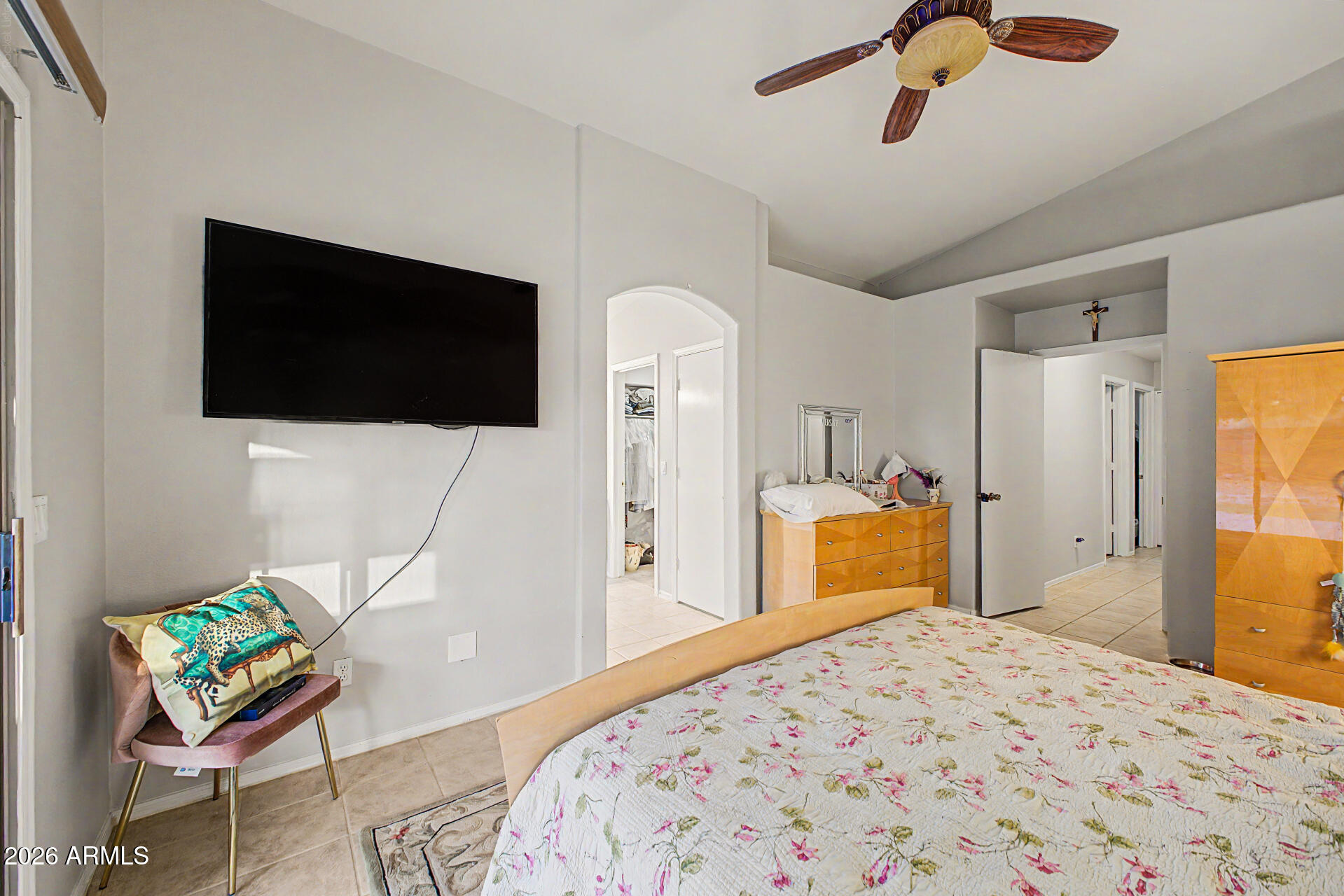 6458 West Saddlehorn Road Phoenix, AZ 85083 - Photo 12 of 20 18 - Saddlehorn
