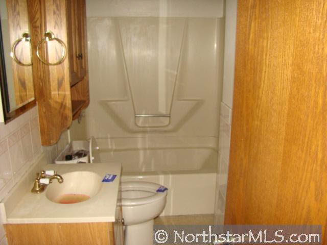 1816 West Center Street Rochester, MN 55902 - Photo 4 of 10