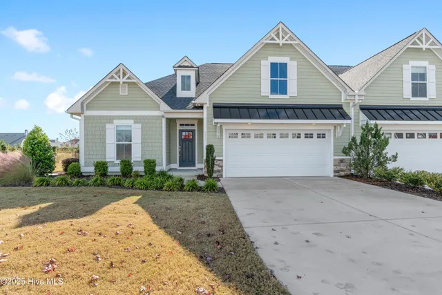 $2,900 | 3839 Berkeley Court, Southport, NC 28461