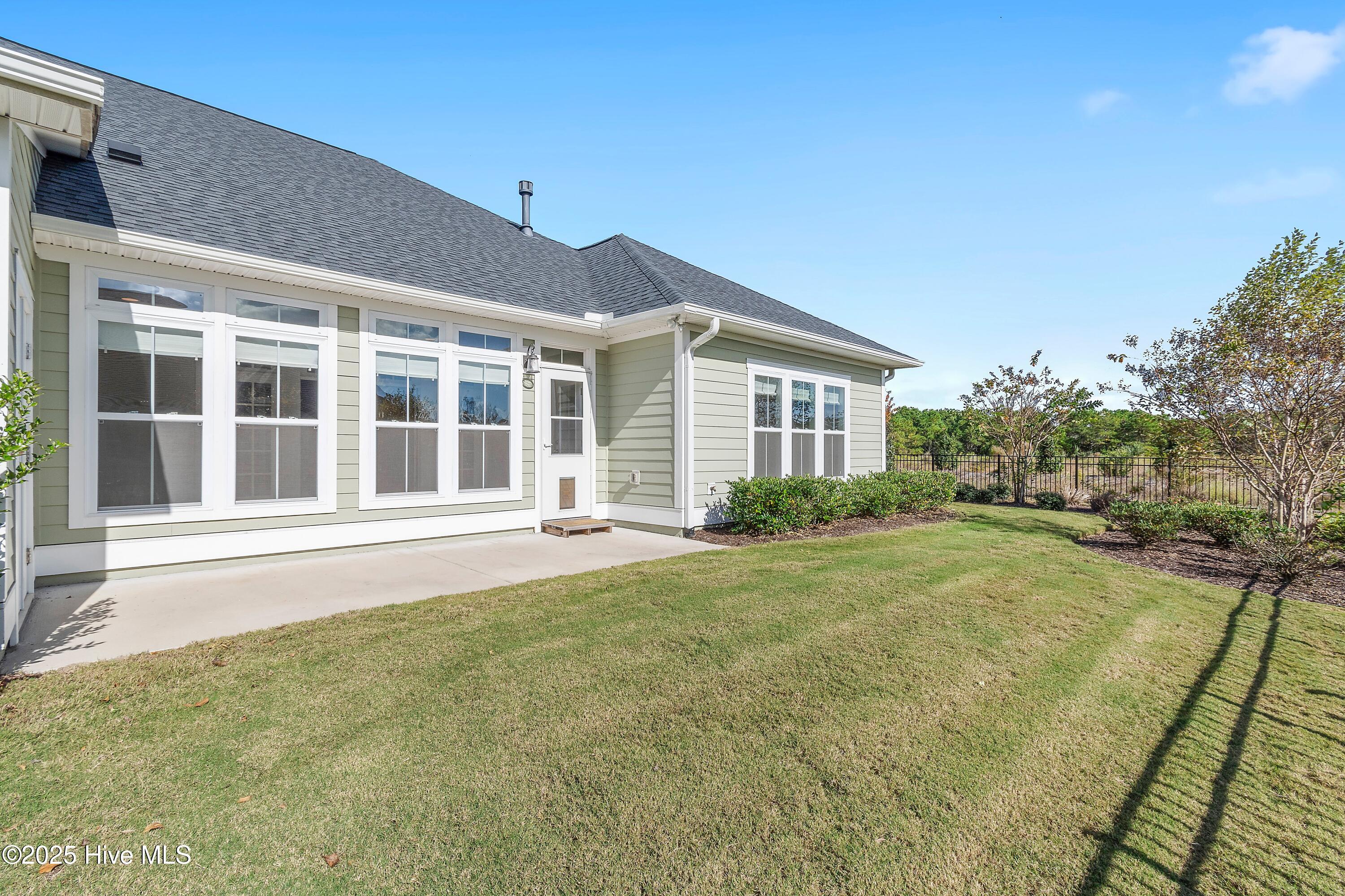 3839 Berkeley Court Southport, NC 28461 - Photo 35 of 37 3839BerkeleyCt - 30