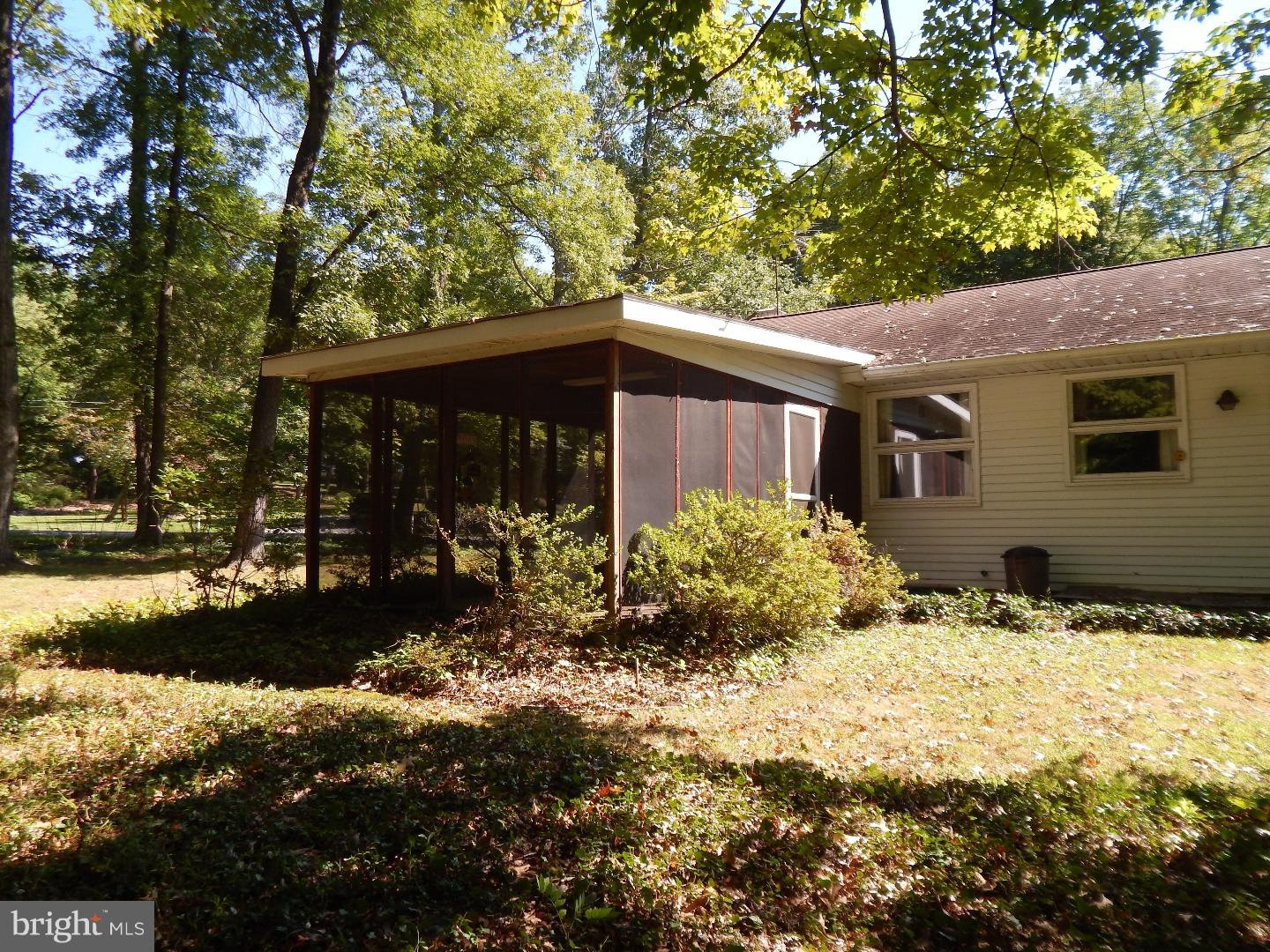 1563 County Line Road Gilbertsville, PA 19525 - Photo 5 of 20 Gallery Image 5