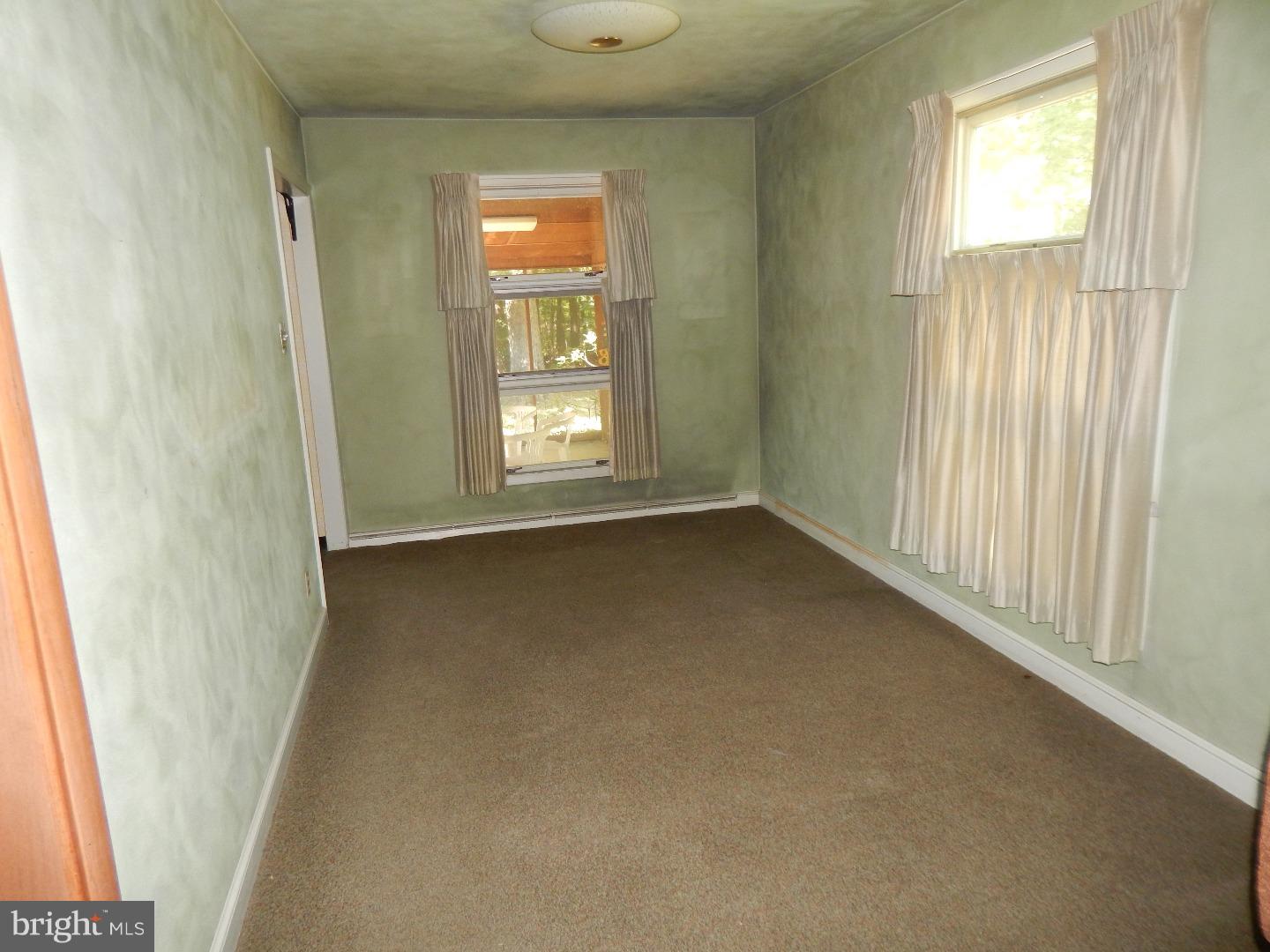 1563 County Line Road Gilbertsville, PA 19525 - Photo 10 of 20 Gallery Image 10