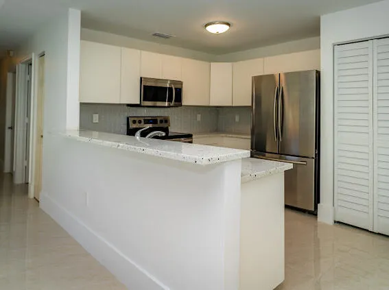 $3,200 | 9201 Northwest 55th Street, Sunrise, FL 33351
