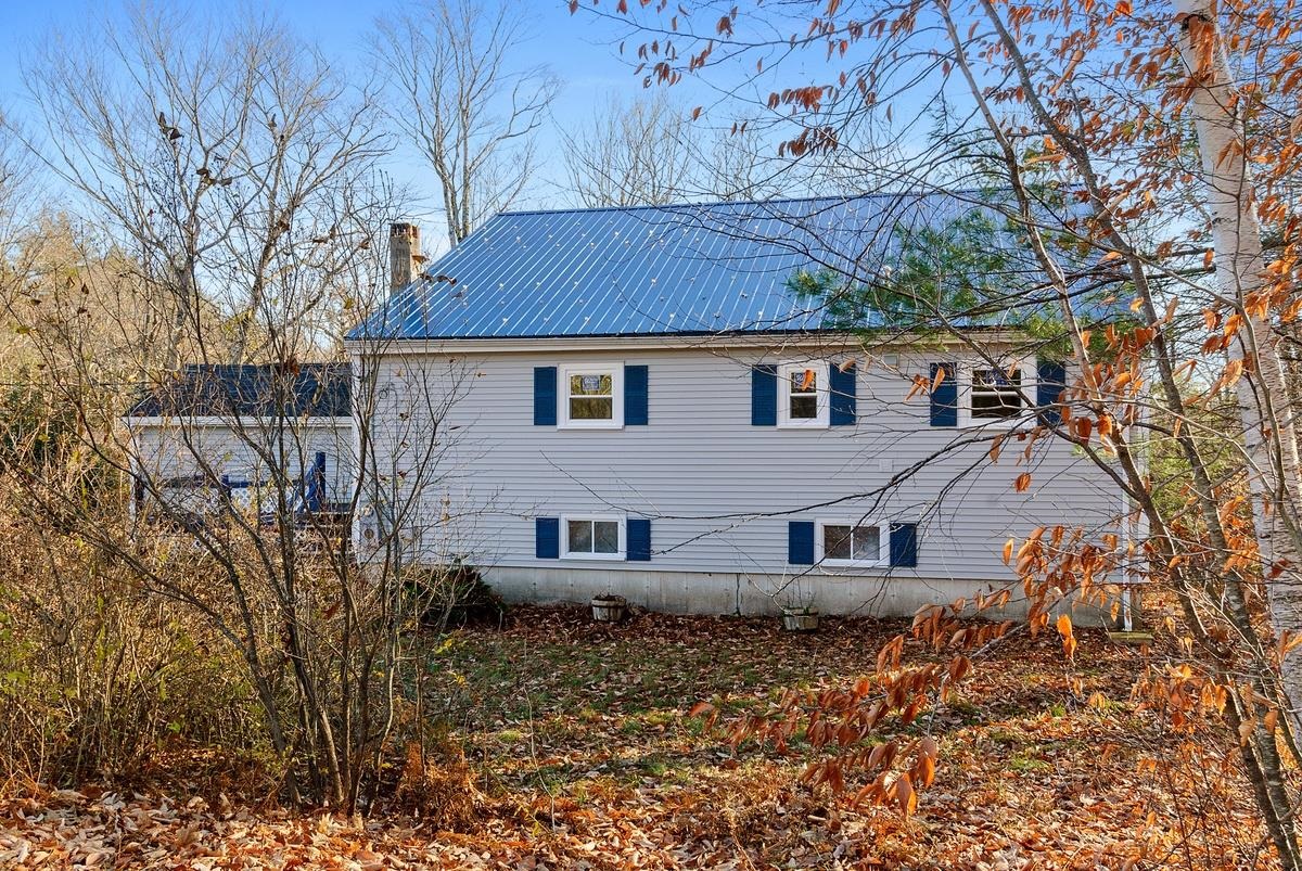 5 Dudley Road Alton, NH 03809 - Photo 5 of 31