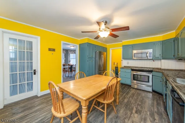 $3,300 | 382 Howard Boulevard, Mount Arlington, NJ 07856