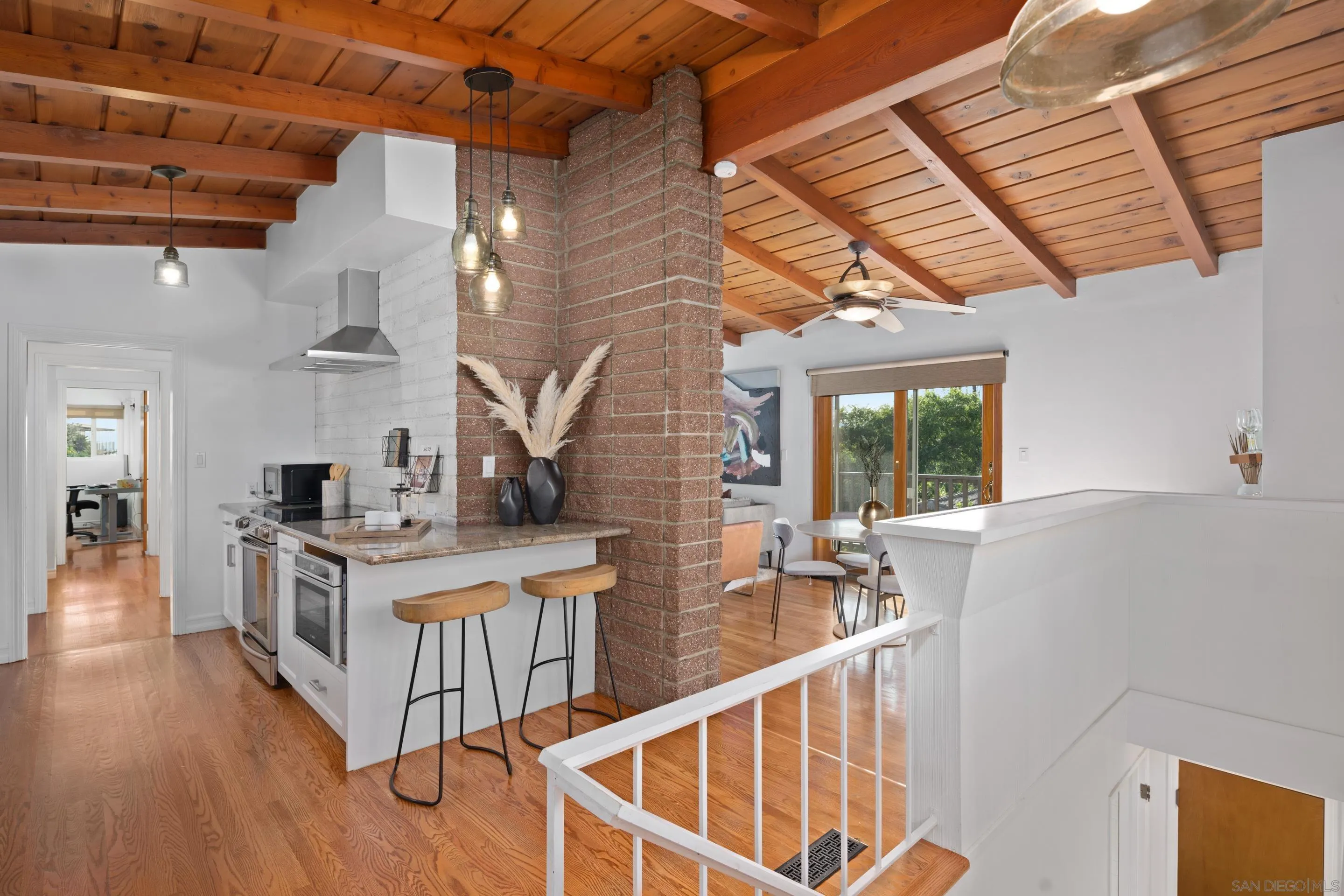 9560 Starlight Lane La Mesa, CA 91941 - Photo 6 of 18 a kitchen that has a lot of cabinets in it