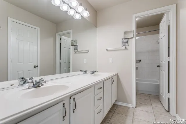 $550,000 | 20922 Encino Ash, San Antonio, TX 78259