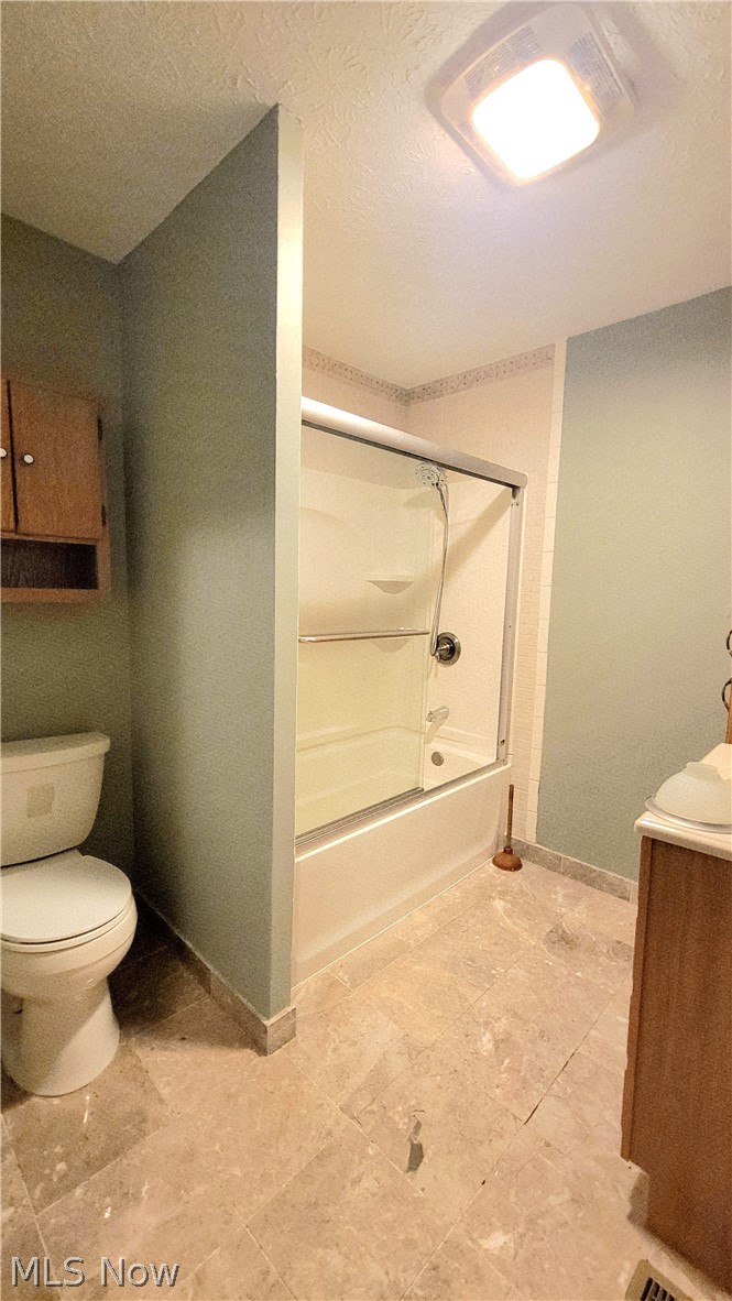 185 Goose Run Road Marietta, OH 45750 - Photo 15 of 29 Main bathroom