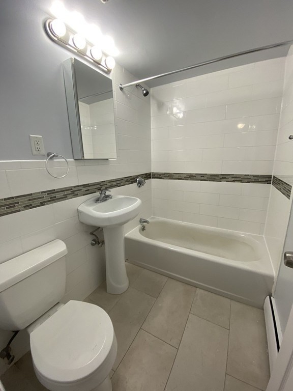 217 Kent Street, Unit 7 Brookline, MA 02446 - Photo 5 of 5